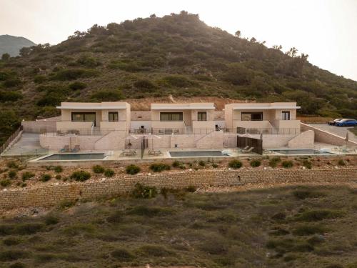Brikis Villas - With 3 Private Pools - image 4