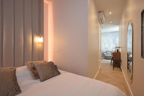 Novallure Downtown - Short Stay Apartments, Гаага (фото 3)