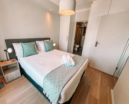 Cape Mae Apartment Hotel - Tap to explore photos