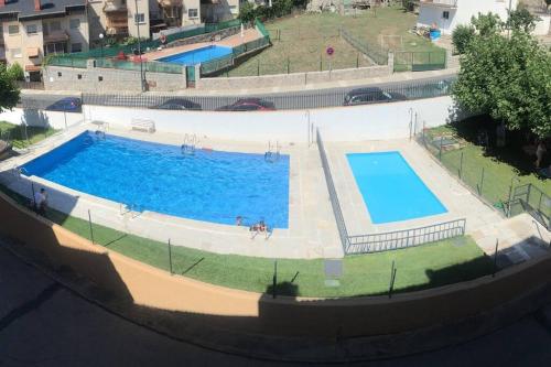 La Casa de la Luz con Piscina Julio y Agosto in Mataelpino