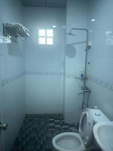 Double or Twin Room image 2
