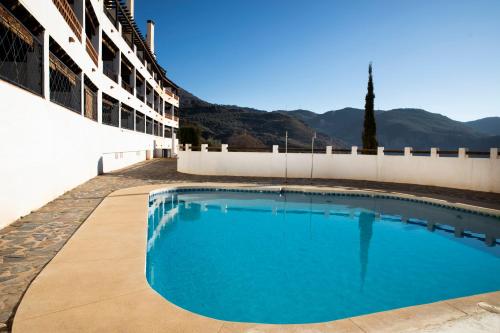 Úszómedence, Aura de la Alpujarra in Carataunas