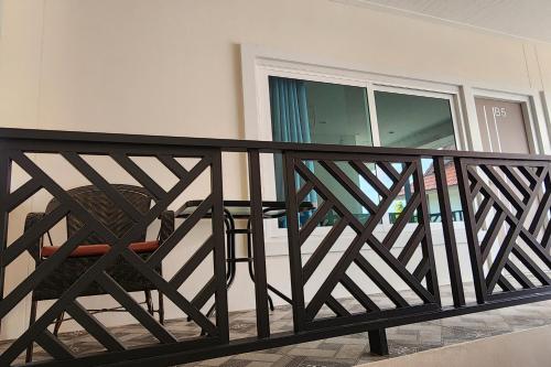 Exterior view, 99 House near Boon Kanjanaraam Temple