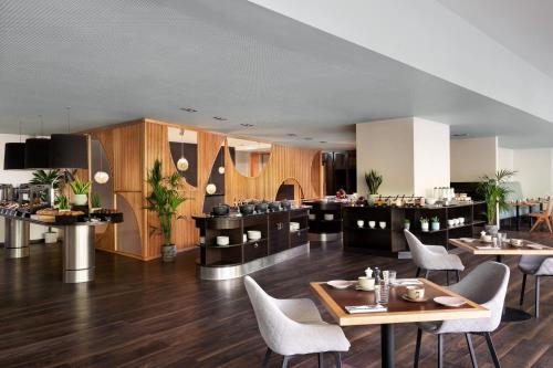 Paris Marriott Rive Gauche Hotel & Conference Center - main image