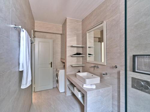 House Kohyli 5D Paros