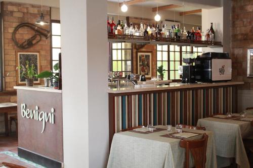 Hotel Ristorante Benigni - 바/라운지