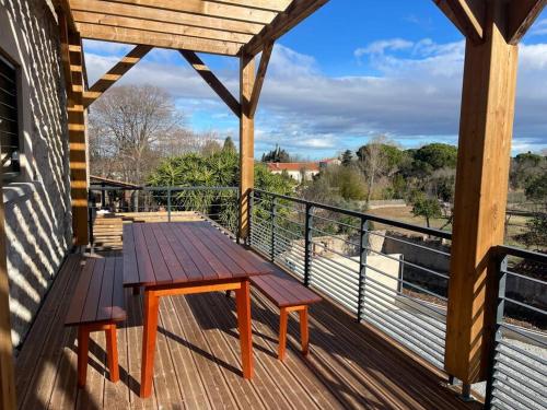 Les Clochers, maison 3 étoiles, terrasse, mer et montagne (Les Clochers, maison 3 etoiles, terrasse, mer et montagne) in Saint-Genis-des-Fontaines