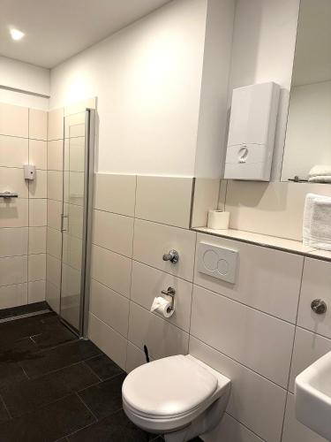 Tondose Apartment - image 13