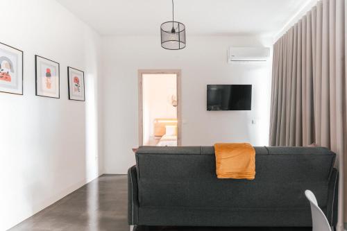 MAGNOLIA SUITES 4