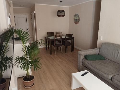 Habitaciones en Apartamento compartido DELICIAS ROOM Cerca del Mar, Aeropuerto, Ave y Metro, Málaga (fotografie 6)