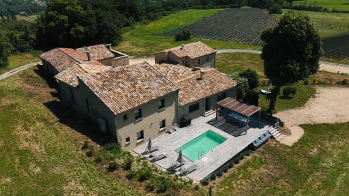 Domaine de charme en Drome Provencale - Chant d'Etoile gîte à louer Roynac
