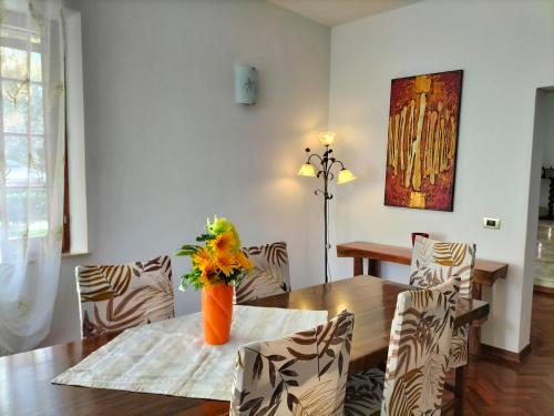  Casa vacanze Bonardini, Ferienwohnung in Castiglione del Lago