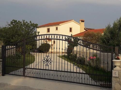 Apartment Ljilja