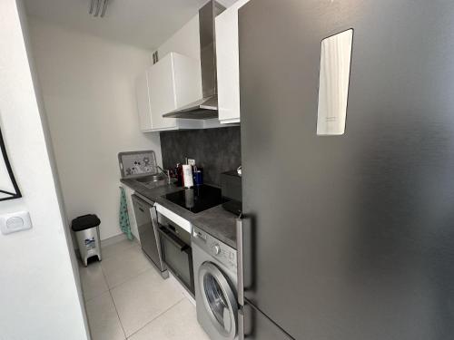 Apartment image 8