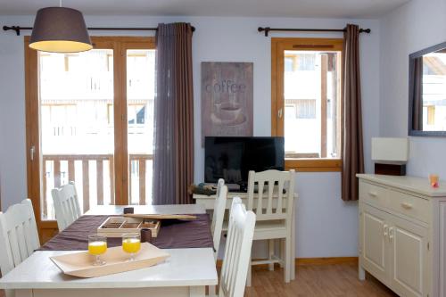 Résidence Goélia Les Chalets de Super-Besse - image 5