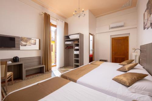 Astrid Hotel - image 3