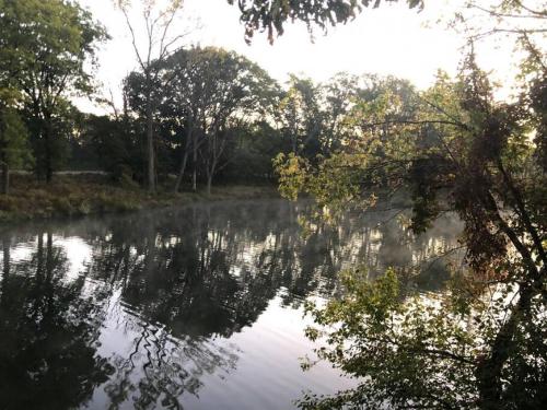 3 Bedroom Home - Lake Views on 3 Sides in Caseyville, USA