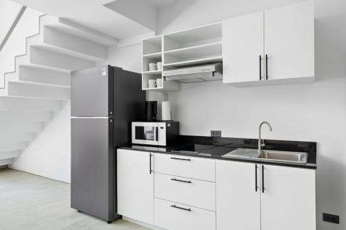 Beach Walk Condo 3br in Replay residence in Tha Chang