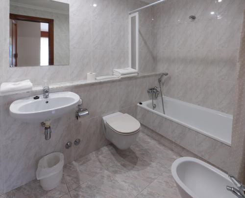 Hotel As Aceas Room Type - Triple Room