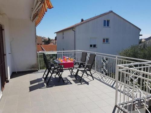 Two-Bedroom Apartment - First Floor room in Apartments Diana Lovetovo