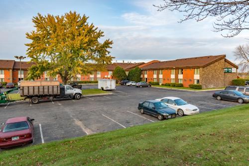 المنظر الخارجي, Prime Rate Inn in Burnsville