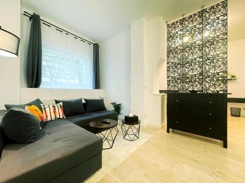 HolidayHome Apartments I Spacious 130qm Apartment Near Berlins Top Sights, Berlin (photo 10)