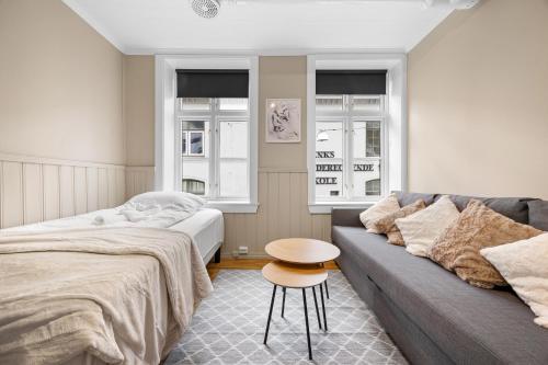 Kong Oscars gate 28 - 301 Kong Oscars gate 28 - 301