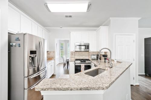 Relaxing home close Six Flag 21 miles to airport in Mableton