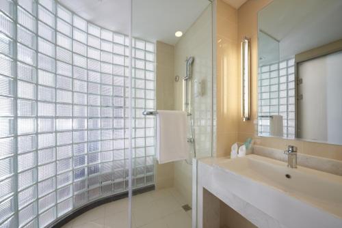 Holiday Inn Express Chongqing University Town By IHG - 화장실