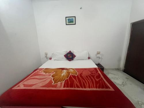 Deluxe Single Room image 6