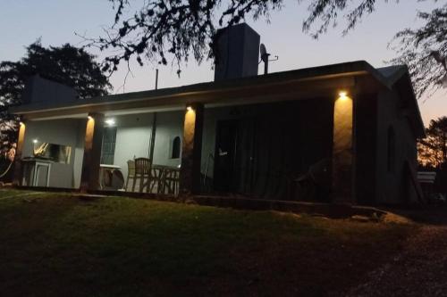 Casa con pileta Villa Los Aromos in Villa Los Aromos