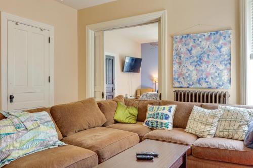 Louisville Vacation Rental 2 Mi to Churchill Downs in Louisville, USA