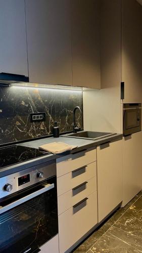 One-Bedroom Apartment room in City Center Novi Sad #8