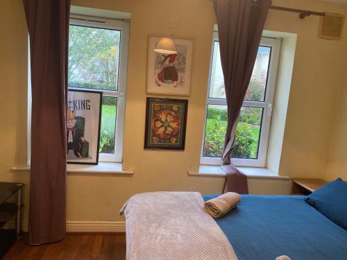 Comfy Apartment near Dublin Airport with FREE PARKING Comfy Apartment near Dublin Airport with FREE PARKING