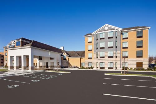 Homewood Suites By Hilton Ronkonkoma in Ronkonkoma, USA