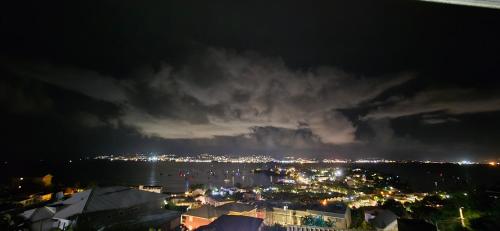 Studio cosy vue mer et équipé