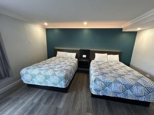 Motel 6 Buena Park, CA Anaheim Near Maingate Knotts