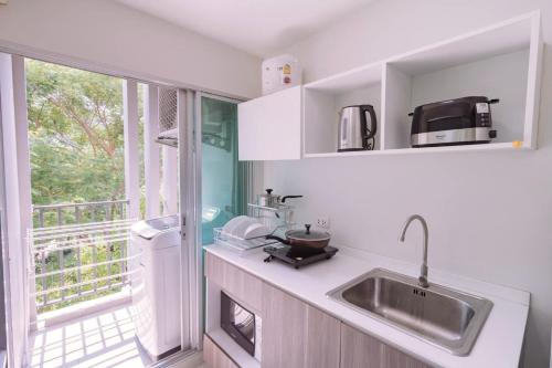 Uitzicht, Dcondo is next to the mall2 in Fah Ham