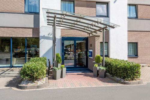 Holiday Inn Express Cologne Mülheim an IHG Hotel - image 13