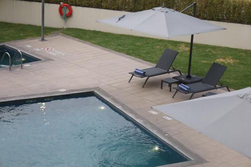 606698695 Holiday Inn Express Guadalajara Expo by IHG
