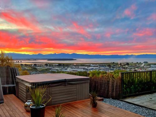 Exterior view, Sunset Heights - Nelson Holiday Home in Stoke