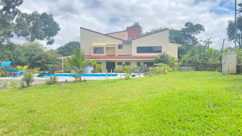 Casa Marigold -Apartamento Bondad in La Mandarina