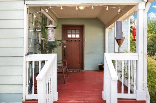 Pearl - A Birdy Vacation Rental near Japanese Tea Gardens