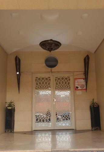 appartement 29 entier avec balcon Room Type - One-Bedroom Apartment