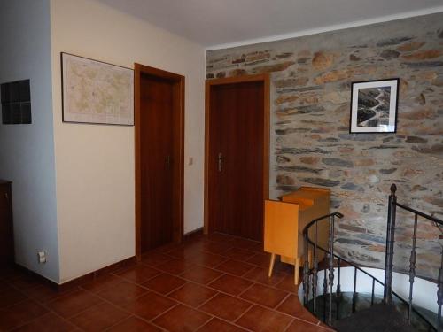 Iekārtas, Casa da Pracica, Serapicos in Cacarelhos