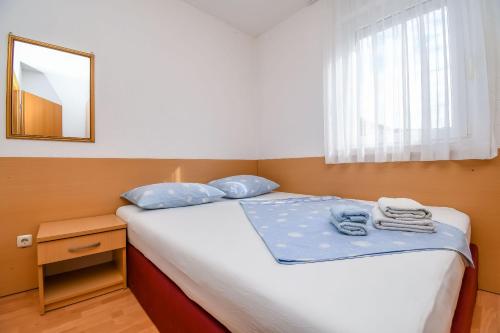 Apartments Jakov - image 9