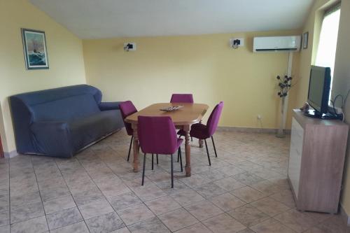 Apartments with a parking space Mudri Dolac Hvar - 4043 - image 6