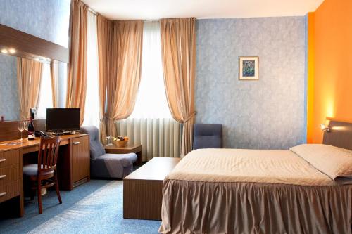 DITER Family Hotel, Sofia (photo 3)