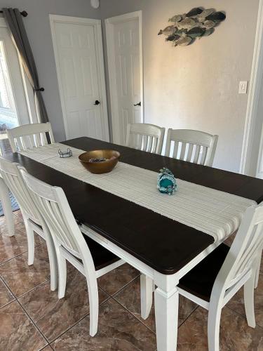 Létesítmények, Blue Beach Pool House in Port Orange (FL)