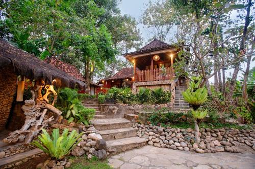 Widok z zewnątrz, RAJAKLANA Resort And Spa Jogja in Bantul